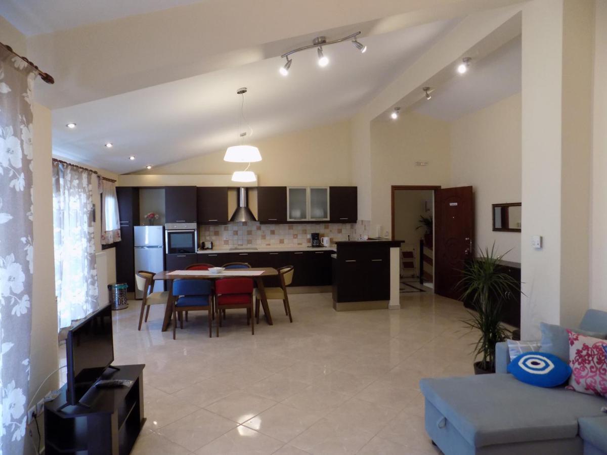 Rhodon House Apartment Скиатос Екстериор снимка
