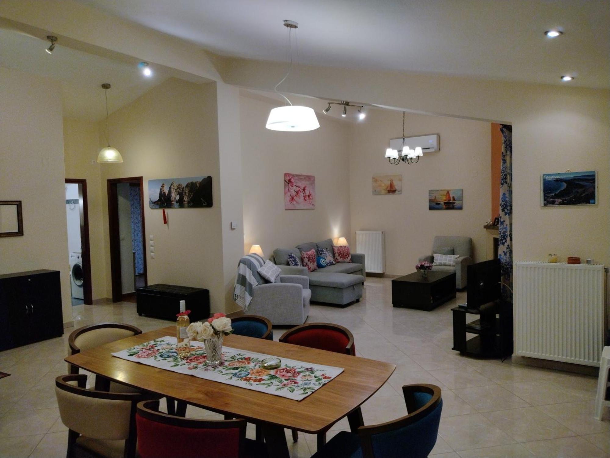 Rhodon House Apartment Скиатос Екстериор снимка